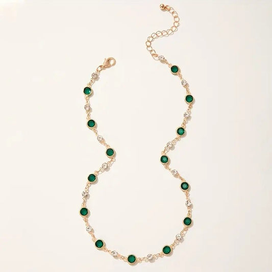 Gold Elira Vescari Collar