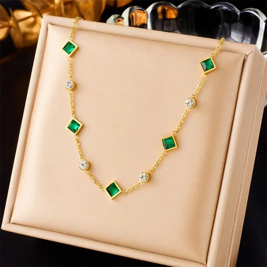 Gold Glenwyn Collar by Amelisse
