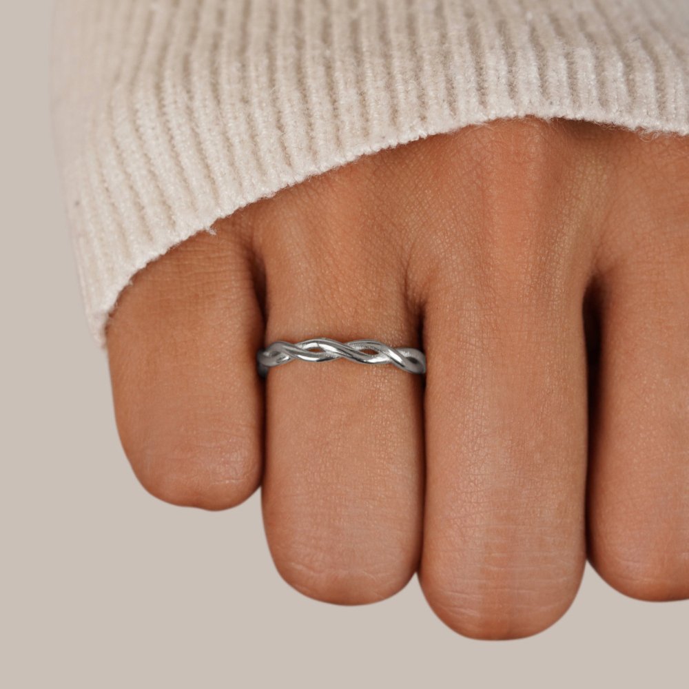 18K Silver Infinite Spinner Ring