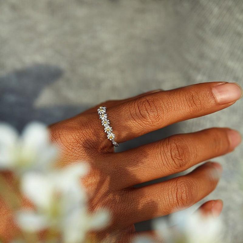 Adjustable Daisy Silver Ring