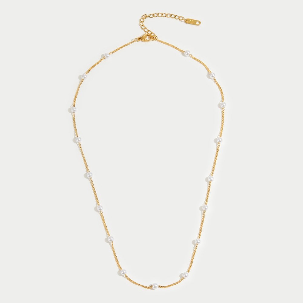 Elegant Golden Pearl Necklace by Reine