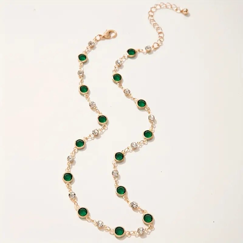 Gold Elira Vescari Collar