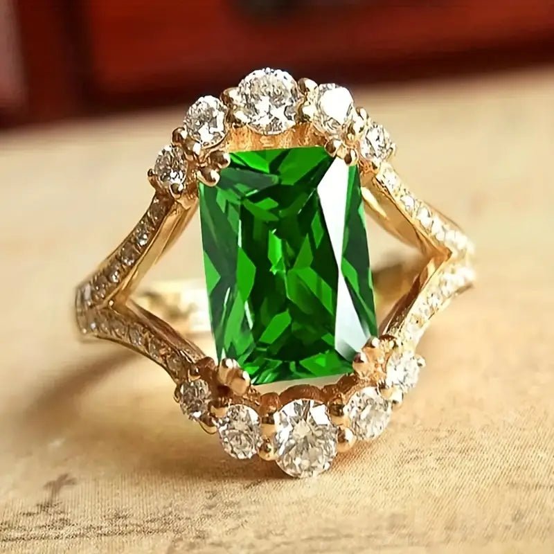 Gold Elisova Grenthal Ring