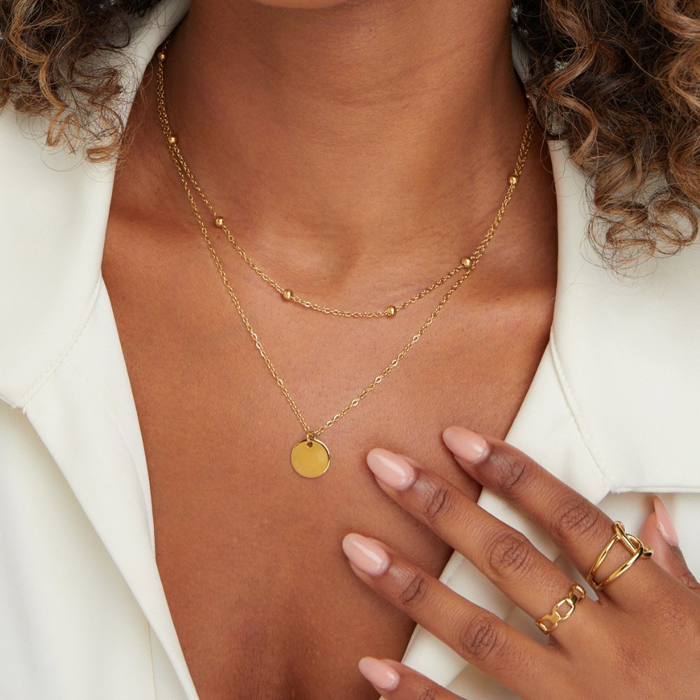 Layered Plate Pendant Necklace