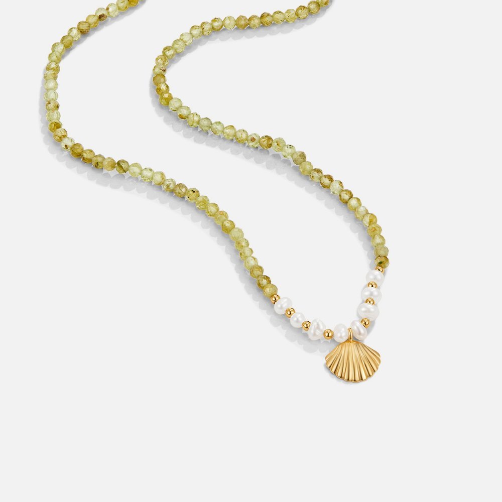 Luca Shell and Pearl Necklace