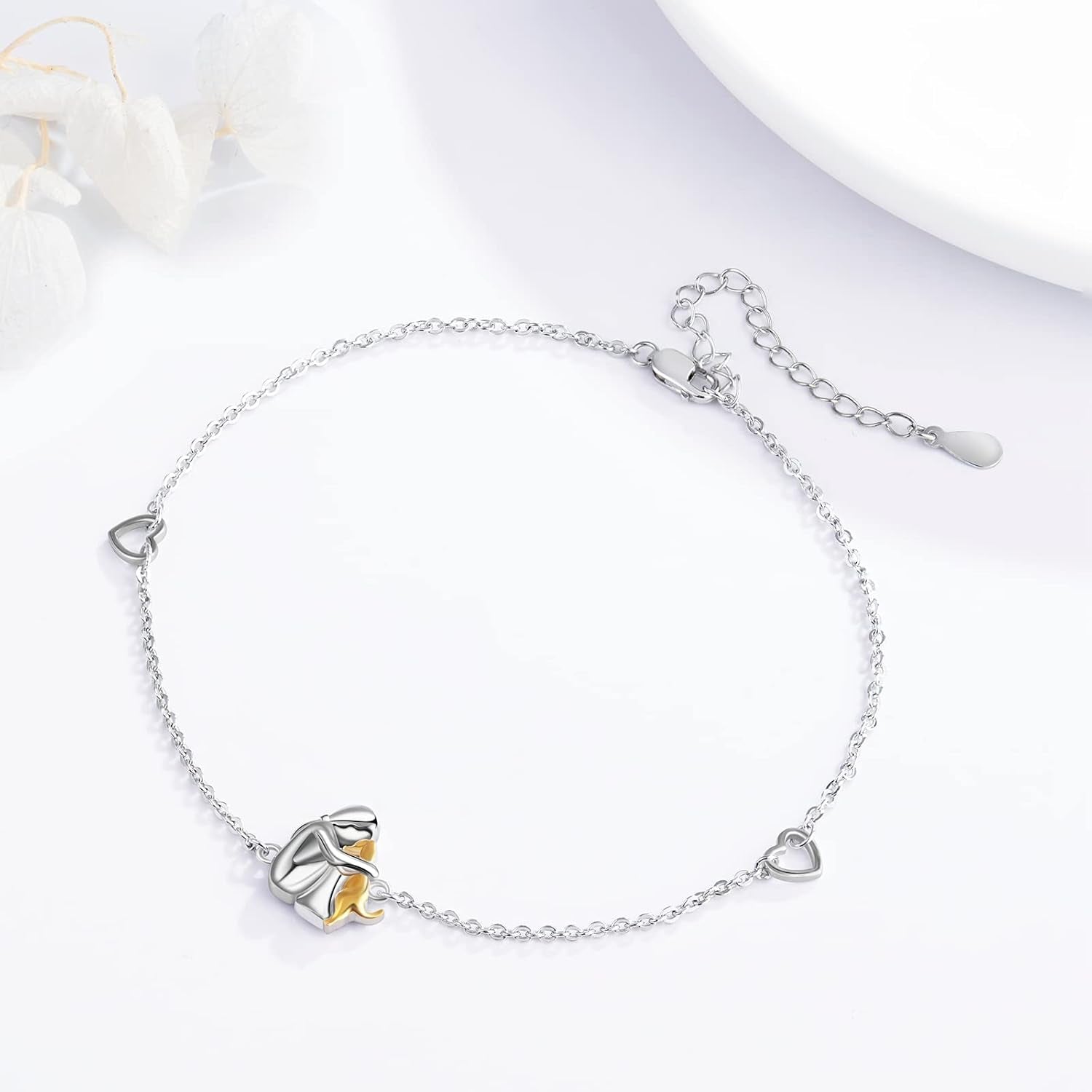 Lucky™ — Adjustable dog charm bracelet