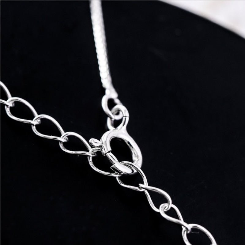 Luna™ — Crescent moon and cat elegant necklace