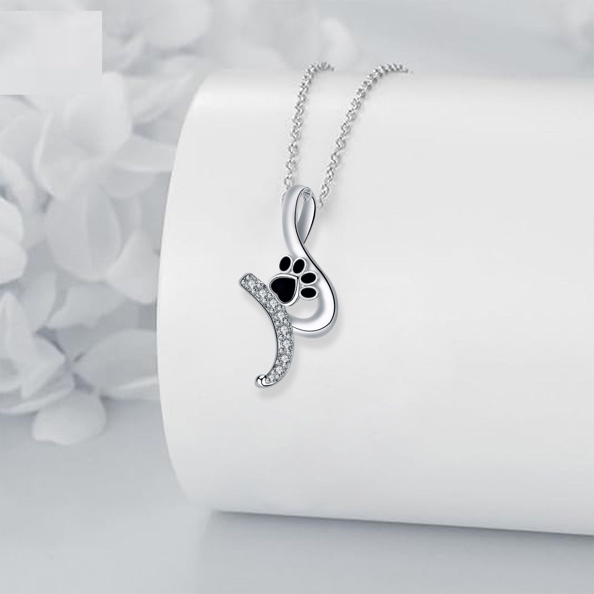 Piper™ — Cute paw print pendant necklace