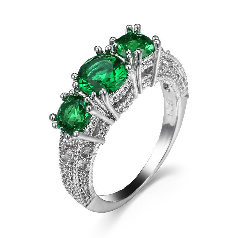 Serilda Wynloren White Gold Ring