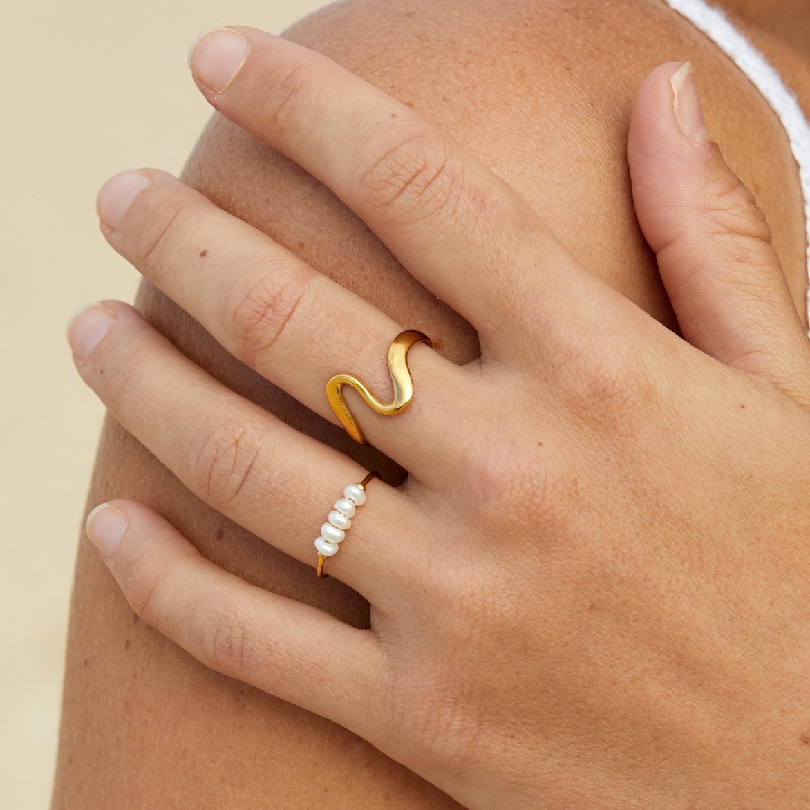 Silva - Elegant Freshwater Pearl Ring