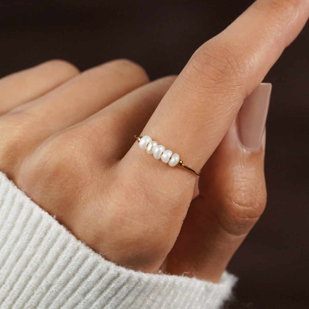 Silva - Ring Adorned with Freshwater Pearls