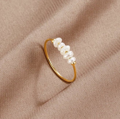 Silva - Ring Adorned with Freshwater Pearls